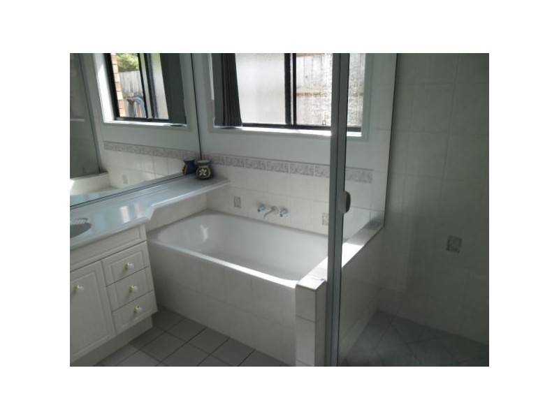 4 Columbia Street, Sippy Downs QLD 4556