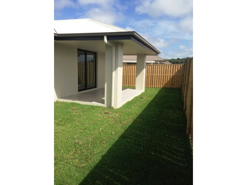 26 Esperance Avenue, Blacks Beach QLD 4740