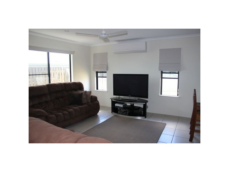 15 Highcrest Court, Bucasia QLD 4750