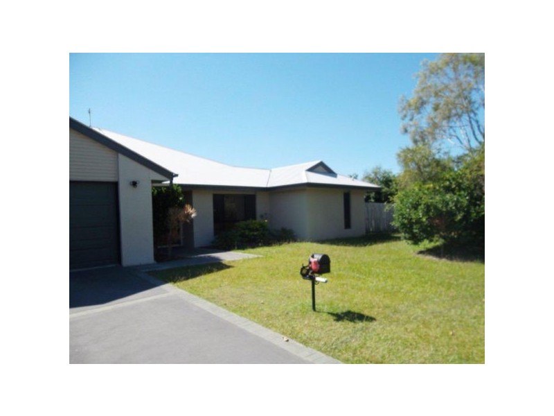 25 Pembroke  Cr., Sippy Downs QLD 4556