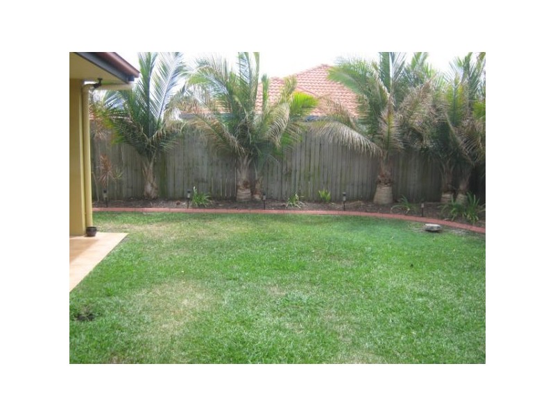 13 Pembroke Crescent, Sippy Downs QLD 4556