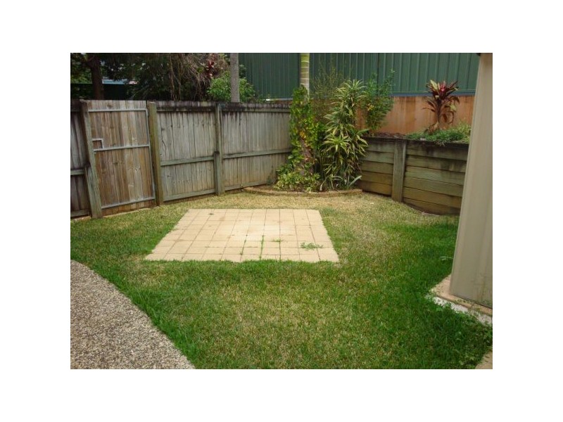 1/76 Blackall Terrace, Nambour QLD 4560