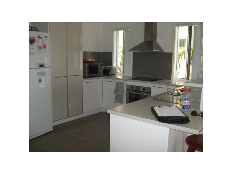 7 Eaton Street, Sippy Downs QLD 4556
