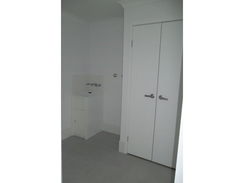 8/14-16 Nambour Mapleton Road, Nambour QLD 4560