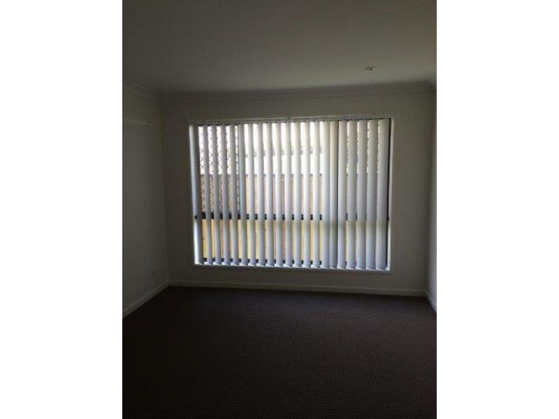 17 Henley Close, Blacks Beach QLD 4740