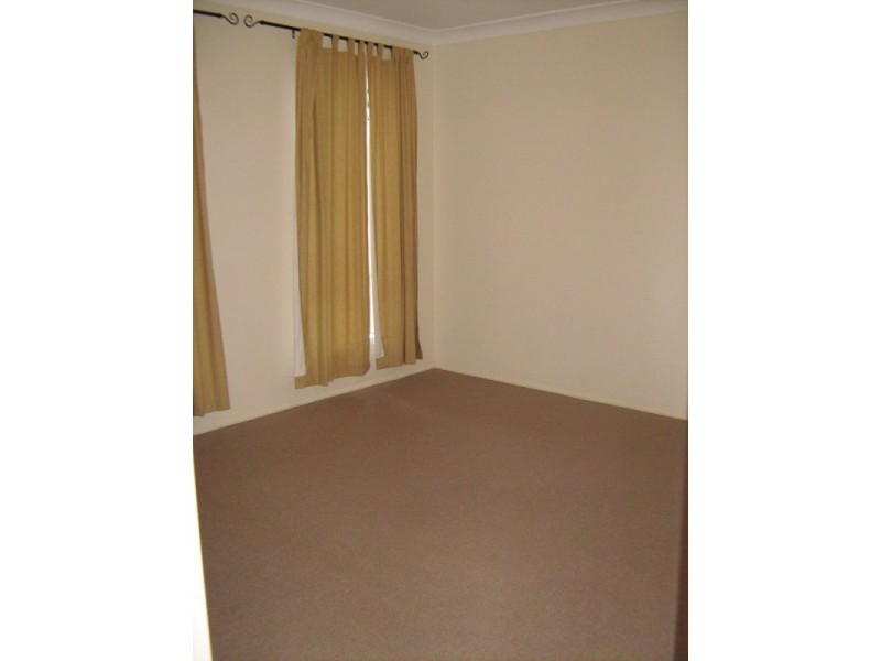 8 Burke Close, Sippy Downs QLD 4556