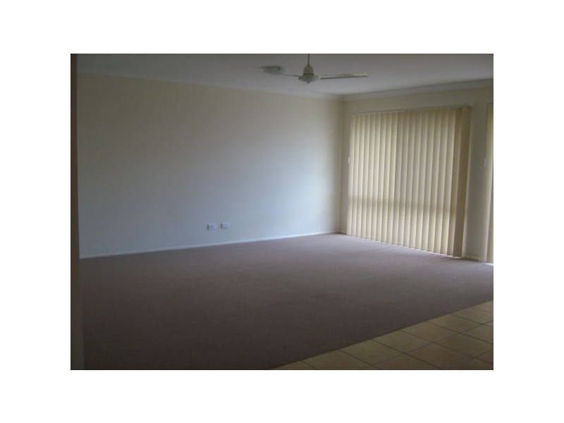 8 Burke Close, Sippy Downs QLD 4556