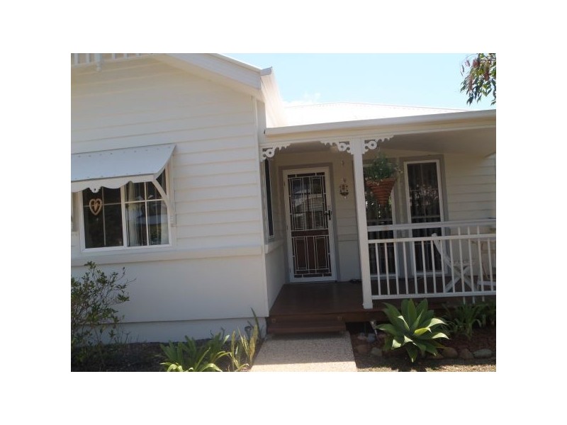 7 Irving Place, Sippy Downs QLD 4556