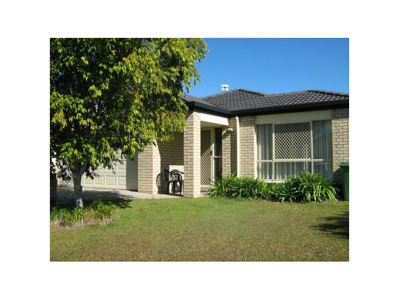 42 Bernheid Cresent, Sippy Downs QLD 4556