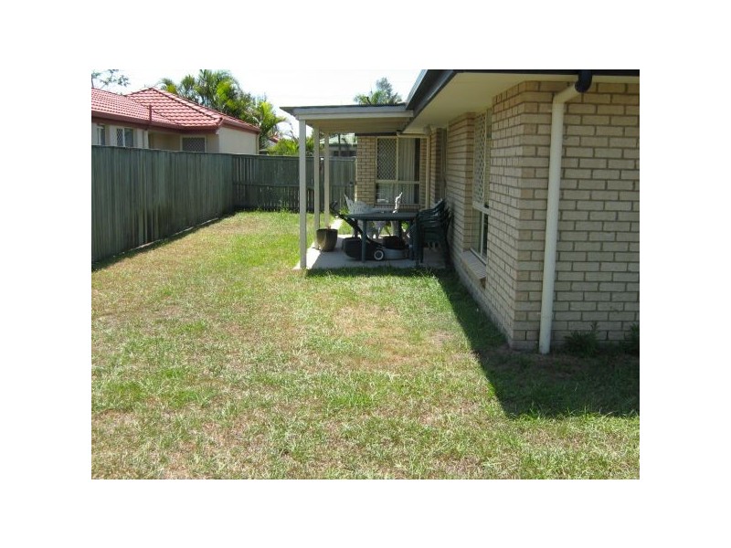 42 Bernheid Cresent, Sippy Downs QLD 4556