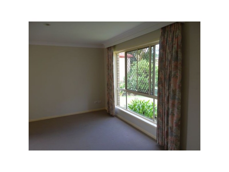 42 Bernheid Cresent, Sippy Downs QLD 4556
