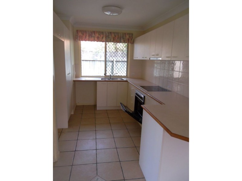 42 Bernheid Cresent, Sippy Downs QLD 4556
