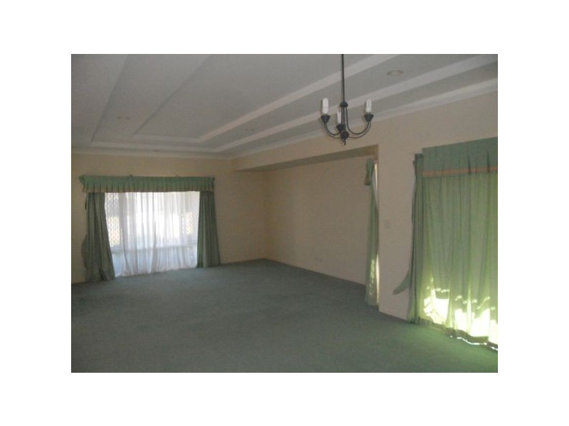 4 Northlake Crescent, Sippy Downs QLD 4556