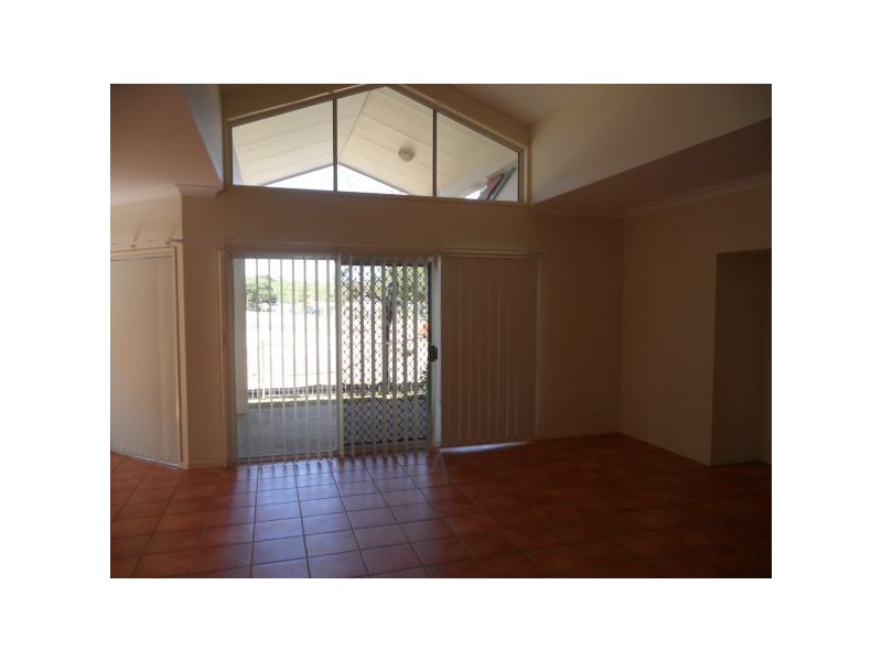 4 Northlake Crescent, Sippy Downs QLD 4556
