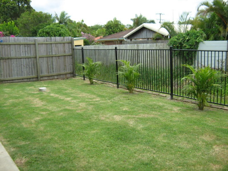 190 Karawatha Drive, Mountain Creek QLD 4557
