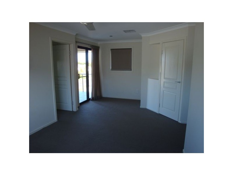 10 Creekside Drive, Sippy Downs QLD 4556