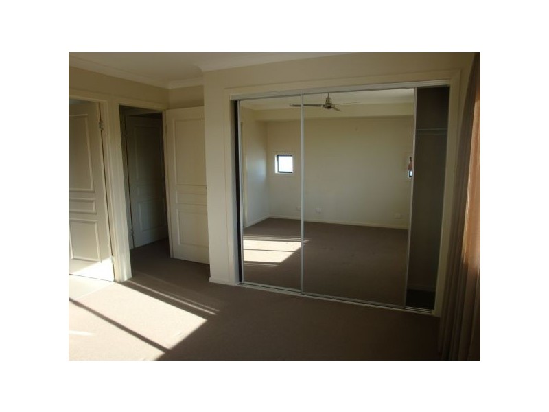 10 Creekside Drive, Sippy Downs QLD 4556