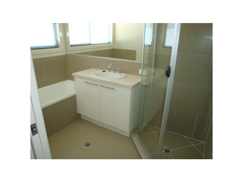 10 Creekside Drive, Sippy Downs QLD 4556