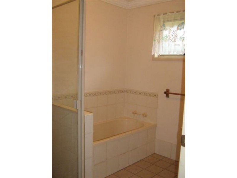7 Setonhall Court, Sippy Downs QLD 4556