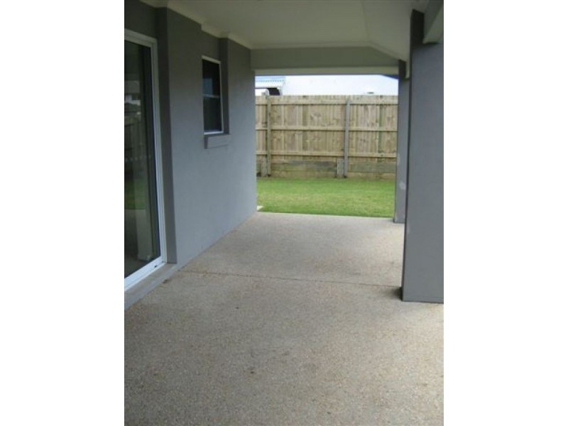 23 Ribbonwood Street, Sippy Downs QLD 4556