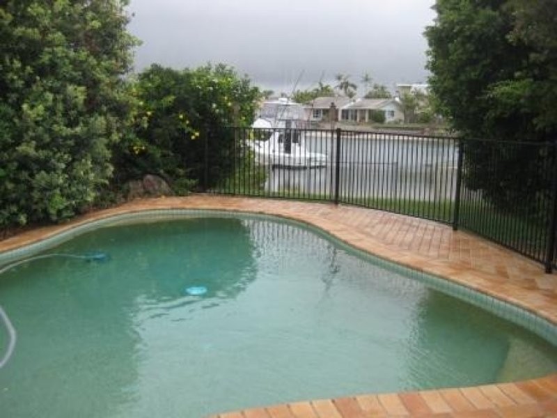 10 Kumbada Court, Minyama QLD 4575