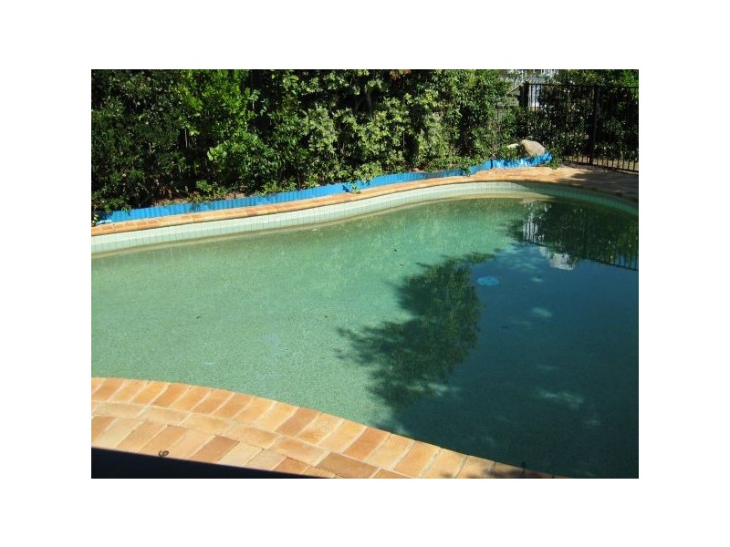 10 Kumbada Court, Minyama QLD 4575