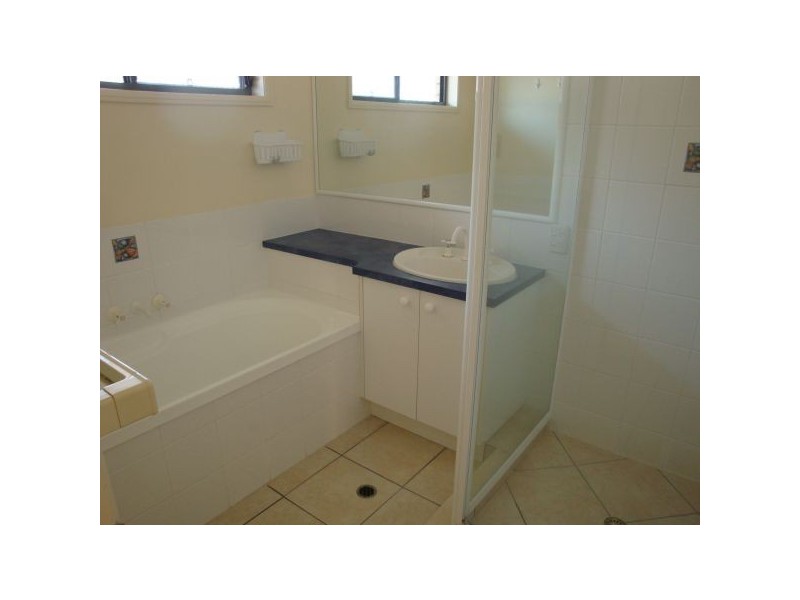 1 Constance Lane, Sippy Downs QLD 4556