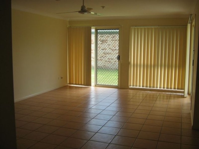 33 Albany Street, Sippy Downs QLD 4556