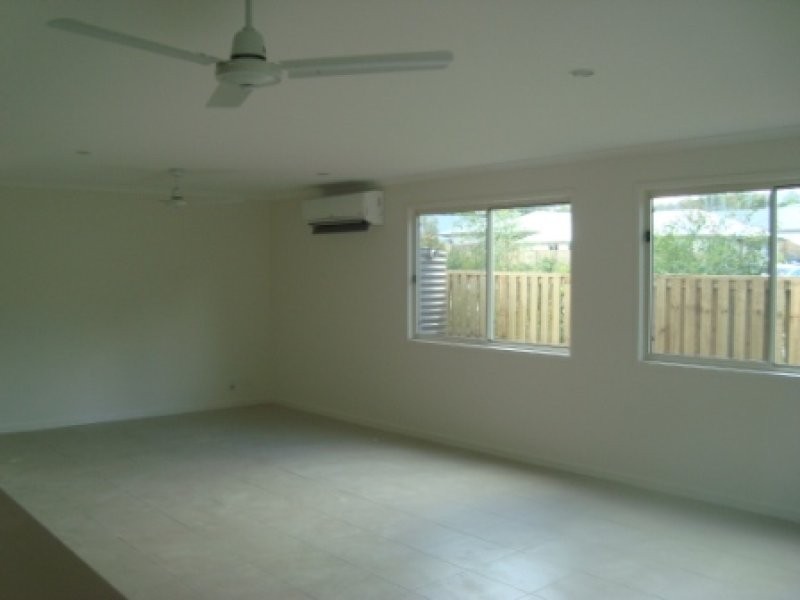 14 Anticipation Close, Nambour QLD 4560