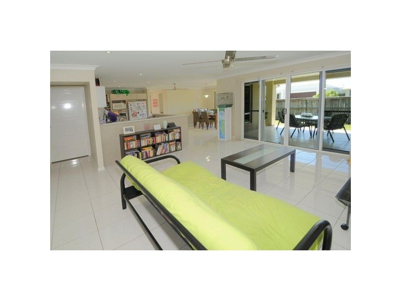 14 Alpinia Street, Sippy Downs QLD 4556