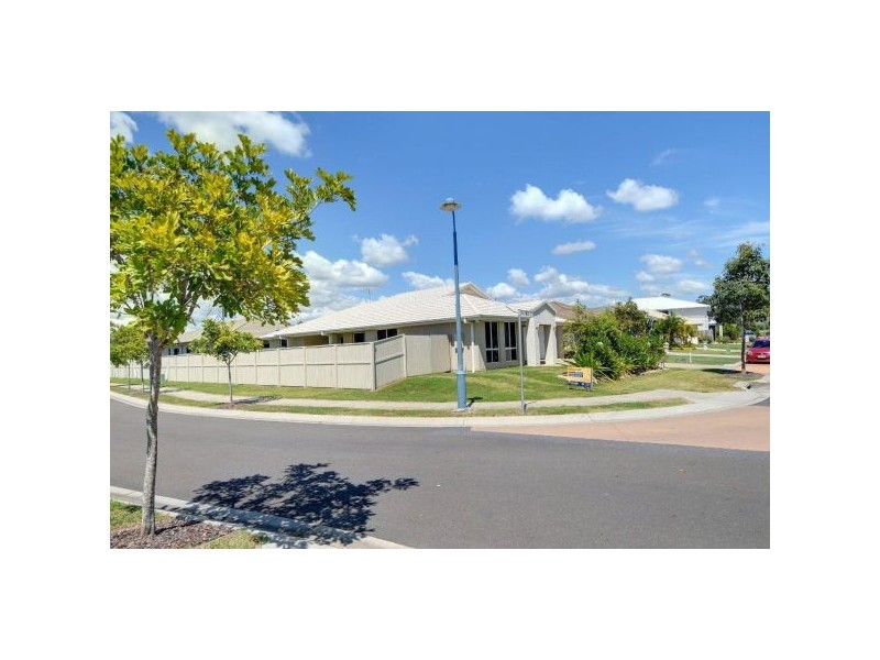 14 Alpinia Street, Sippy Downs QLD 4556