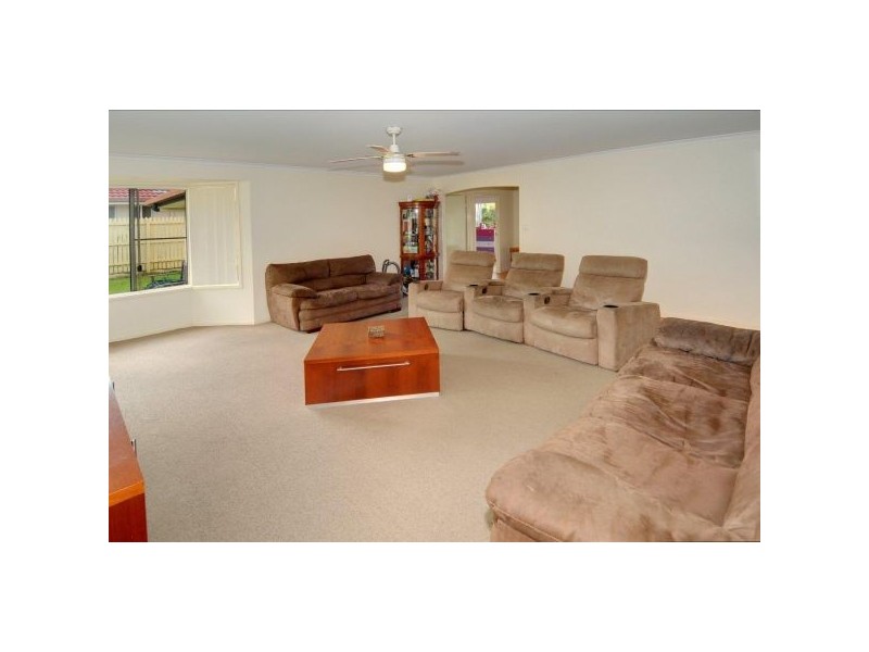 6 Brunswick Place, Sippy Downs QLD 4556