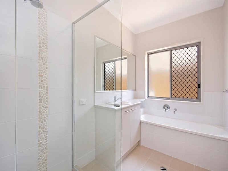 1 Rollins Street, Sippy Downs QLD 4556