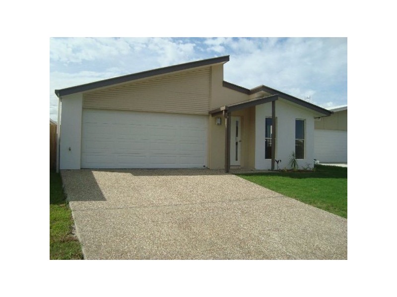 43 BAINBRIDGE CIRCUIT, Sippy Downs QLD 4556