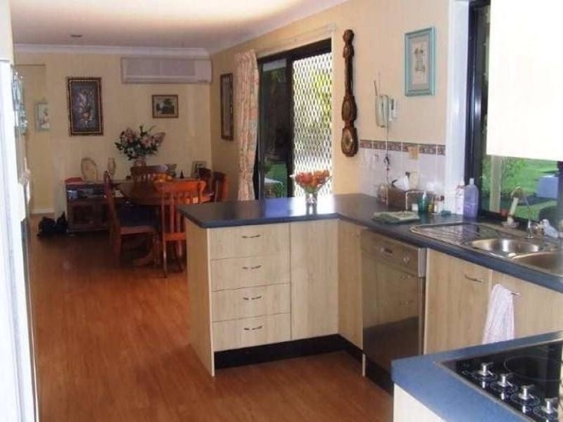 6 Forsyth Place, Mooloolah Valley QLD 4553