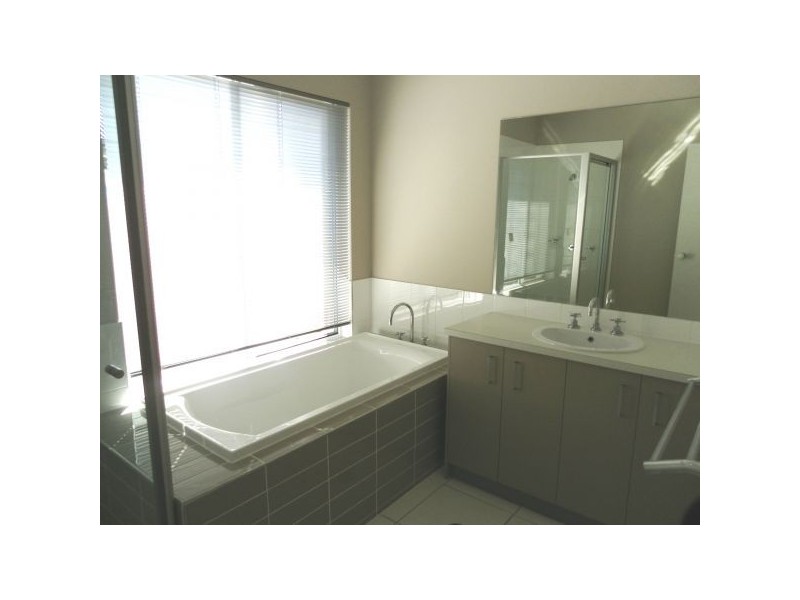 486  Chestwood Crescent, Sippy Downs QLD 4556