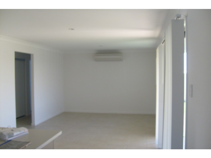 11 Pumicestone Way, Mountain Creek QLD 4557