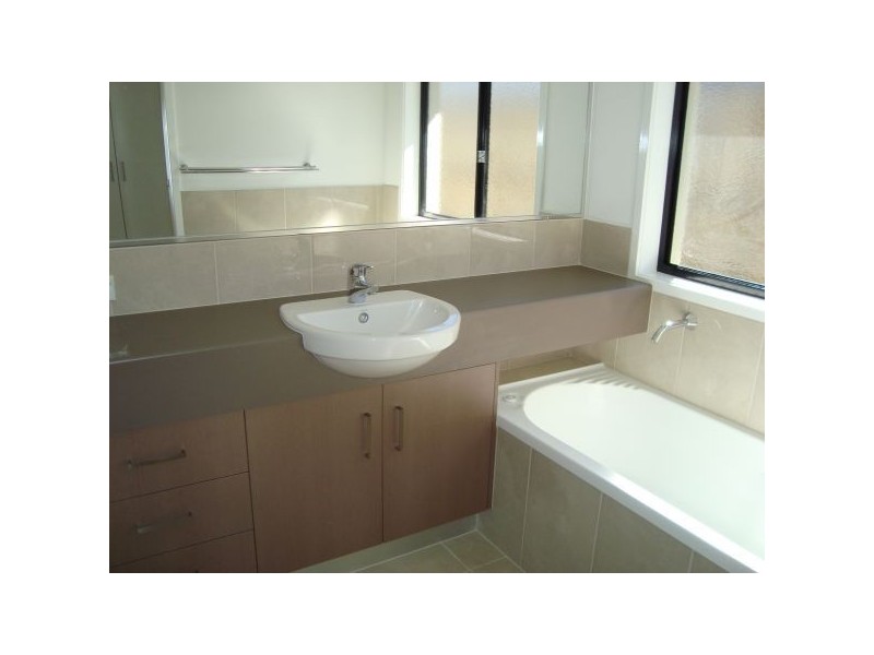 16 CHESTWOOD, Sippy Downs QLD 4556