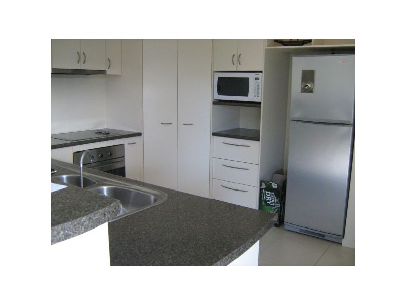 20 Riveroak Way, Sippy Downs QLD 4556