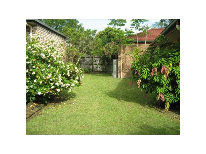 32 Oxford Close, Sippy Downs QLD 4556