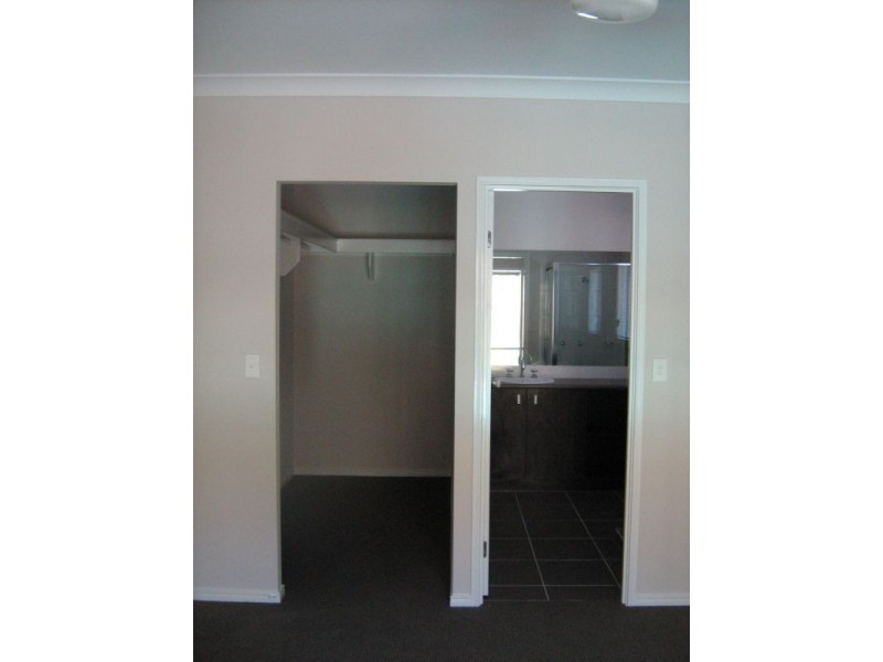 25 Red Cedar Street, Sippy Downs QLD 4556