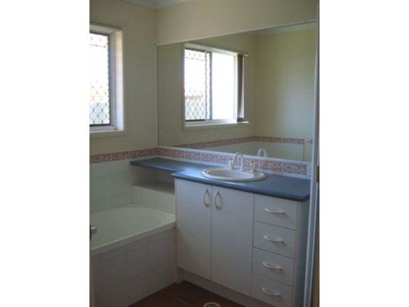 34 Bernheid Crescent, Sippy Downs QLD 4556