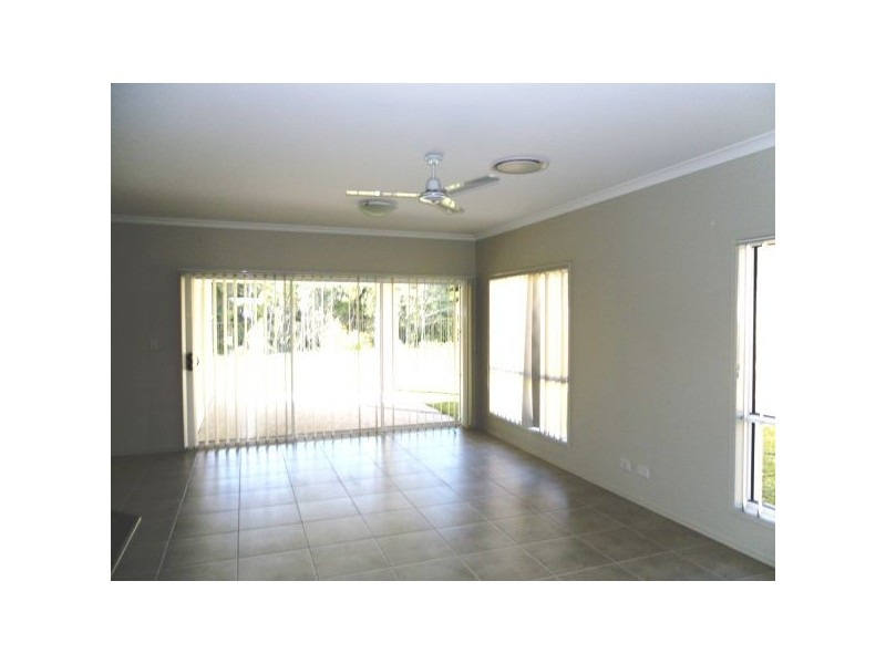 91 Creekside Drive, Sippy Downs QLD 4556