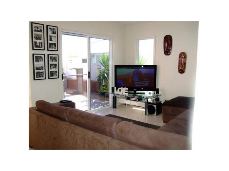 25 Kurrimine Crescent, Mountain Creek QLD 4557