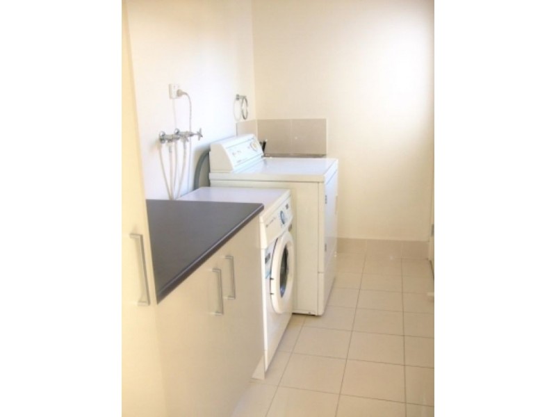 25 Kurrimine Crescent, Mountain Creek QLD 4557