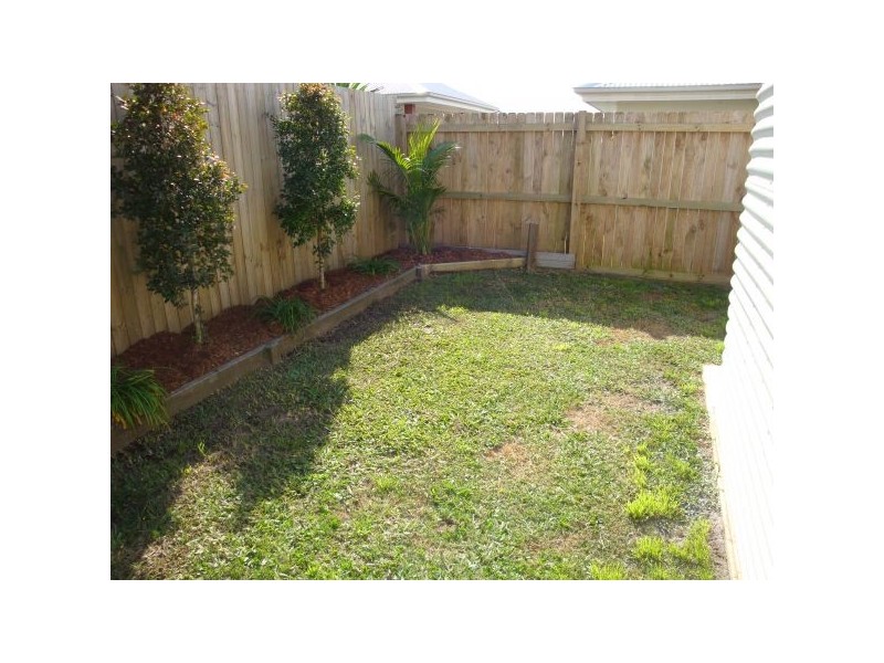 25 Kurrimine Crescent, Mountain Creek QLD 4557