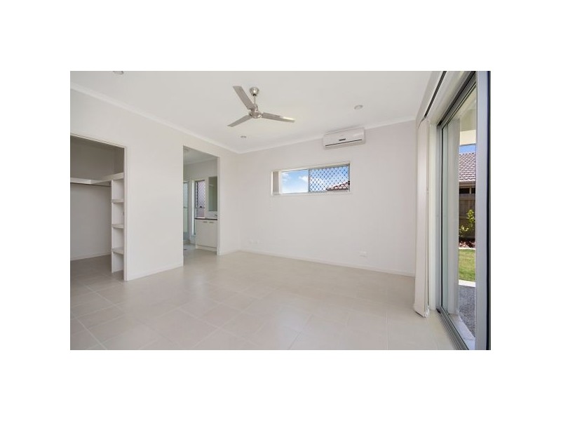 9 Whiteoak Street, Sippy Downs QLD 4556