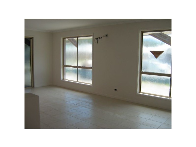 16 Wisteria Crescent, Sippy Downs QLD 4556