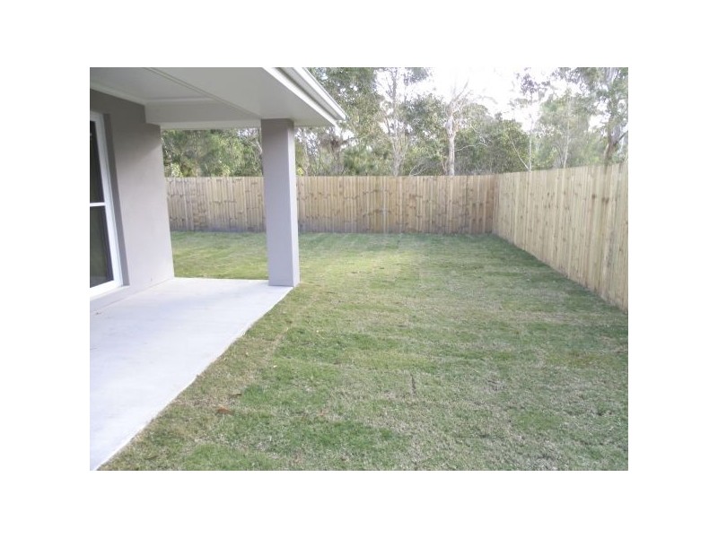 17 Cumberland Crescent, Meridan Plains QLD 4551