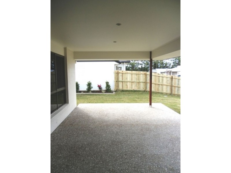 75 Creekside Drive, Sippy Downs QLD 4556